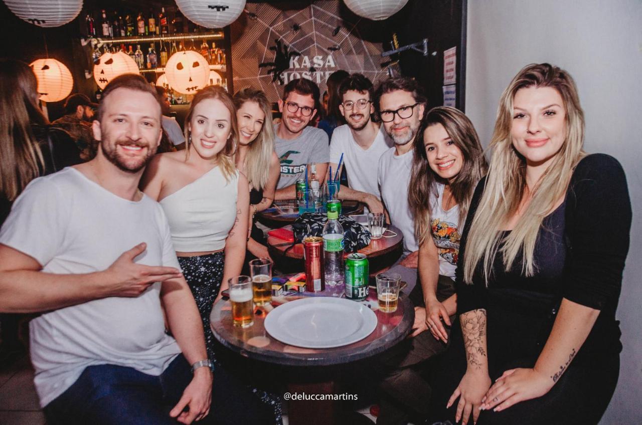 Kasa Bar E Karaoke Balneario Camboriu